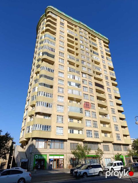 Satılır 4 otaqlı yeni tikili 176.5 m² — Bakı