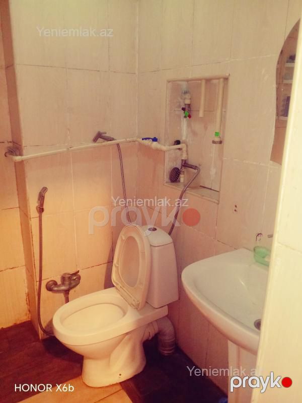 Satılır 3 otaqlı Bina evi menzil (Köhnə tikili), 75 m², Xətai rayonu — Mənzil, Bakı (8)