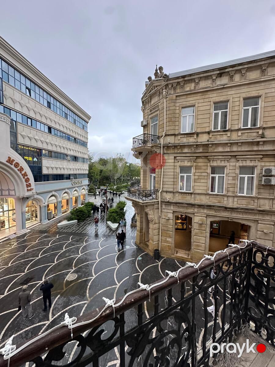 Satılır 3 otaqlı köhnə tikili 110 m² — Mənzil, Bakı (4)