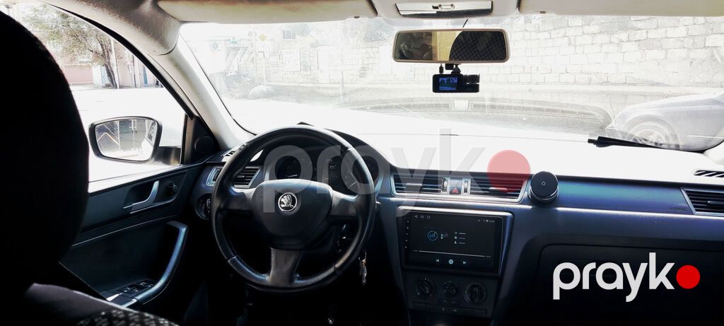 Skoda Rapid: 1.6 l 2014 il 250000 km Sedan — Avtomobillər, Bakı (10)