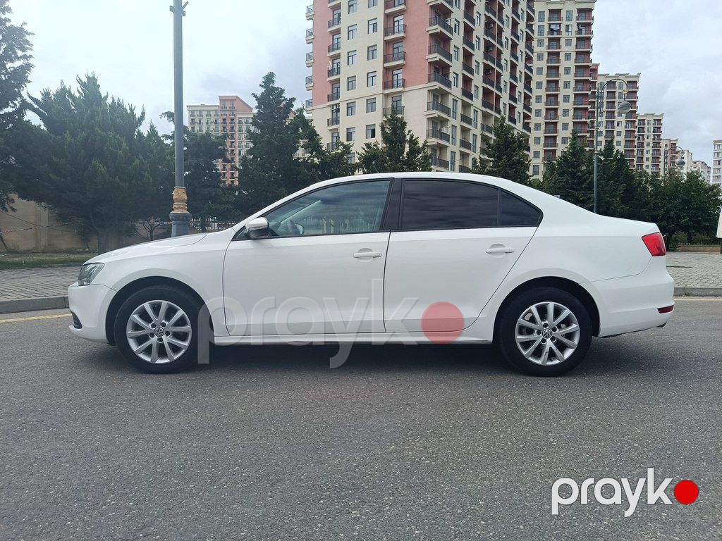 Volkswagen Jetta, 2.0 L, 2013 il, 280 000 km — Avtomobillər, Bakı (3)