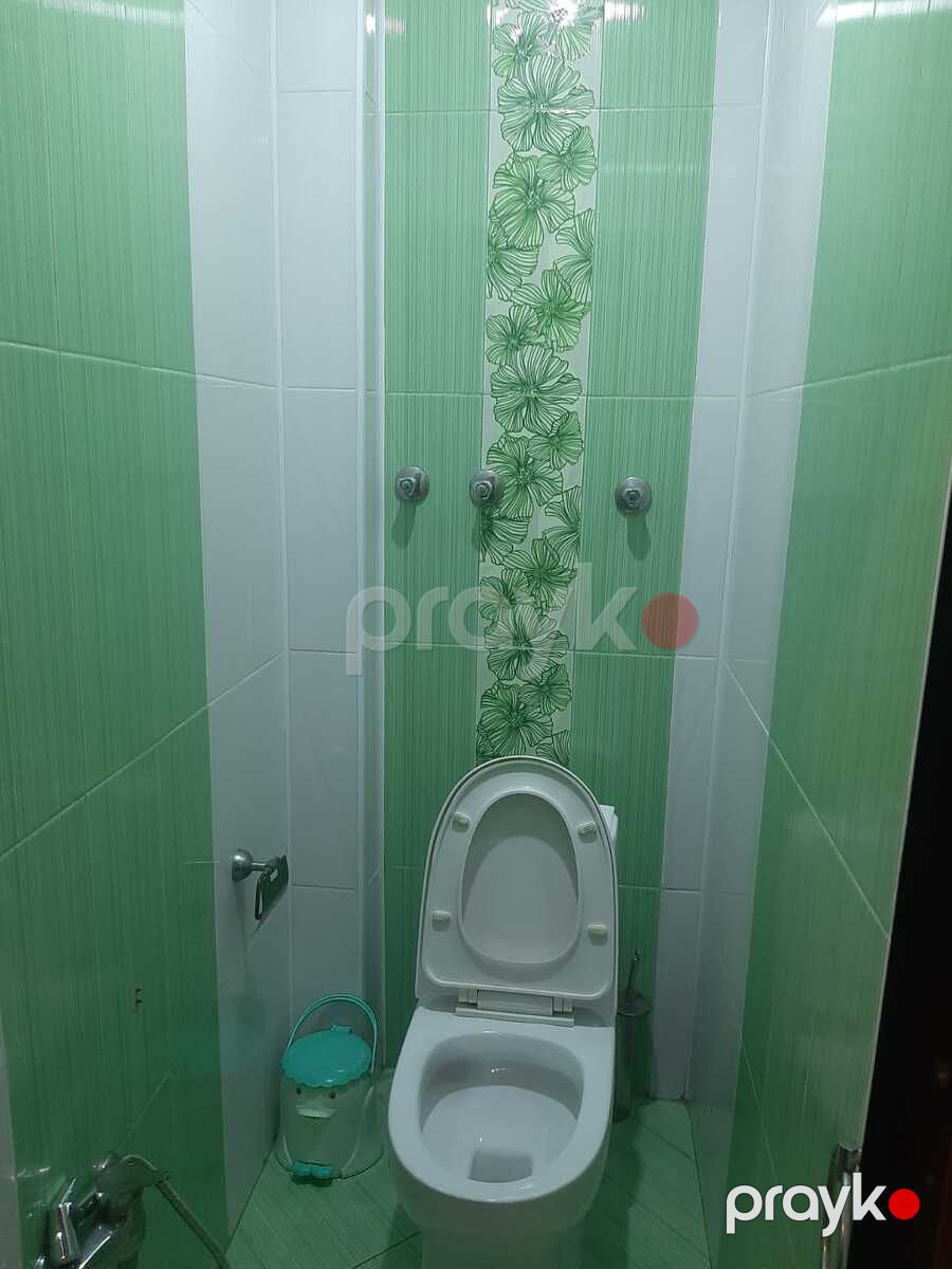 Satılır 2 otaqlı köhnə tikili 58 m² — Mənzil, Bakı (5)