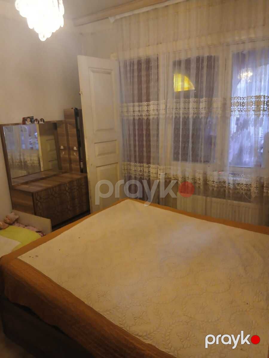 Satılır 4 otaqlı köhnə tikili 100 m² — Mənzil, Bakı (7)
