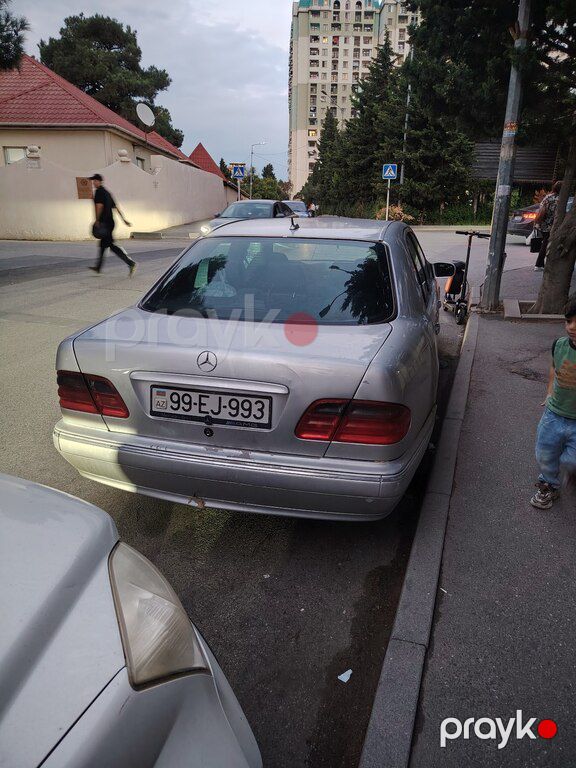 Mercedes E 320, 3.2 L, 2000 il, 459 840 km — Avtomobillər, Bakı (6)