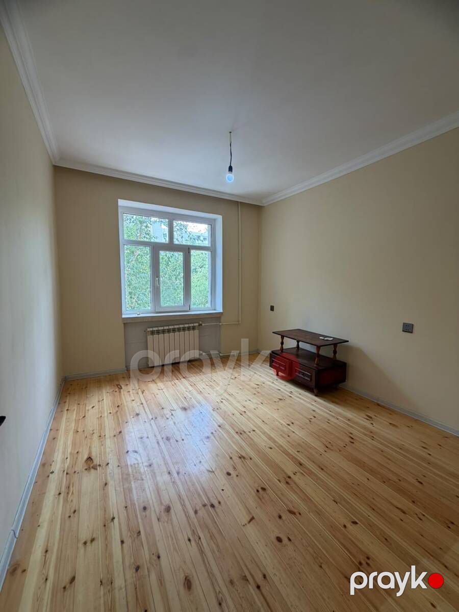 Satılır 2 otaqlı köhnə tikili 60 m² — Mənzil, Bakı (7)