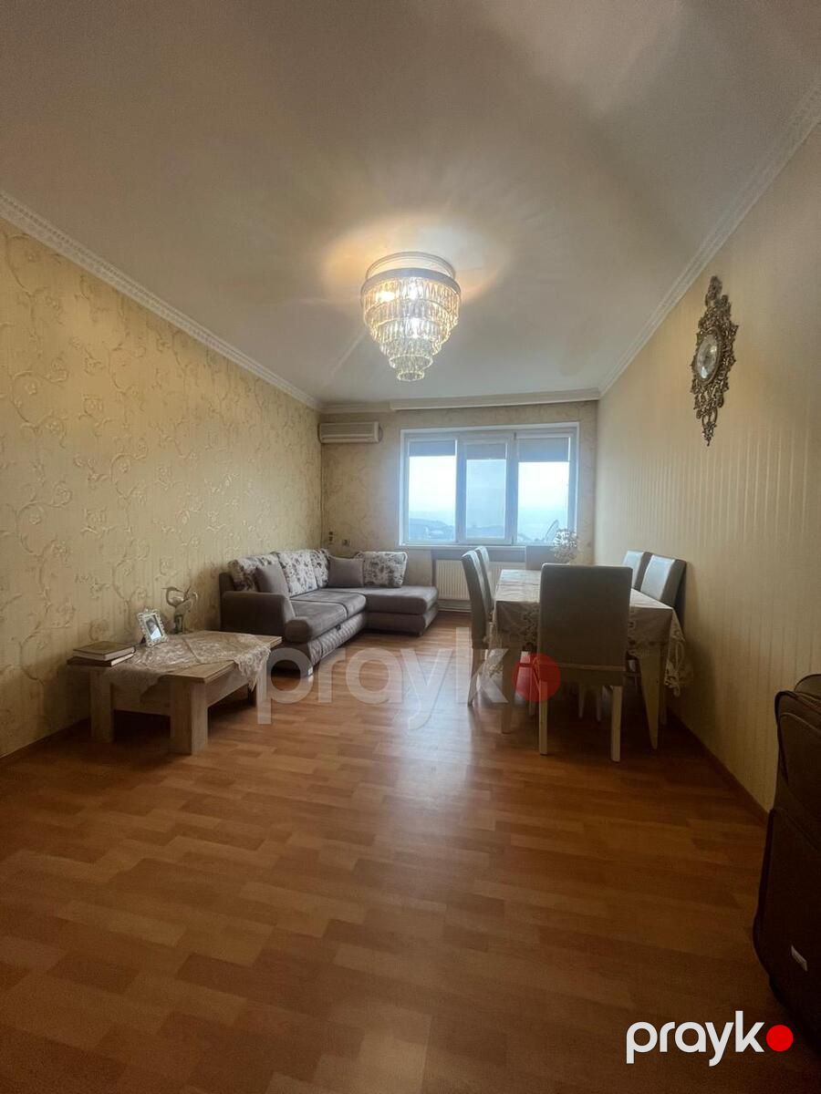 Satılır 4 otaqlı köhnə tikili 85 m² — Mənzil, Bakı (2)