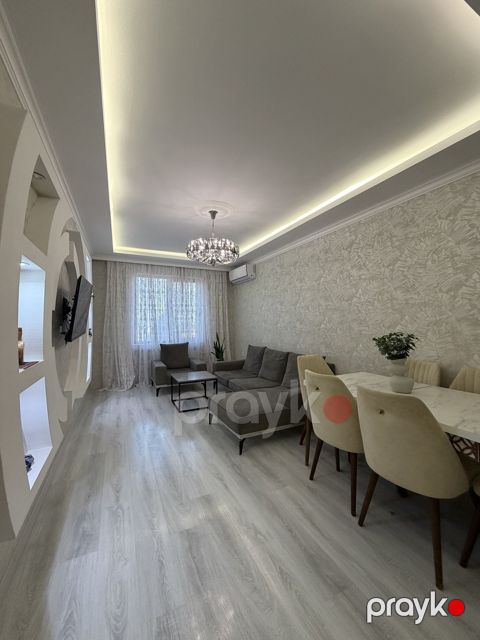 5-otaqlı mənzil, Yeni Günəşli qəs., 120 m² — Bakı