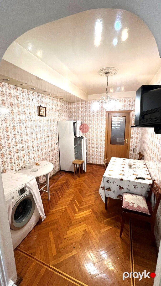 İcarəyə verilir 3 otaqlı köhnə tikili 100 m² — Mənzil, Bakı (8)