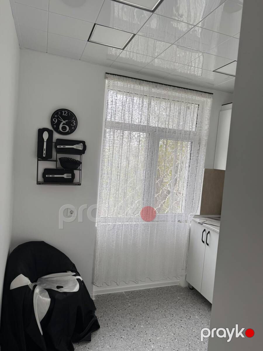 Satılır 2 otaqlı köhnə tikili 45 m² — Mənzil, Bakı (7)