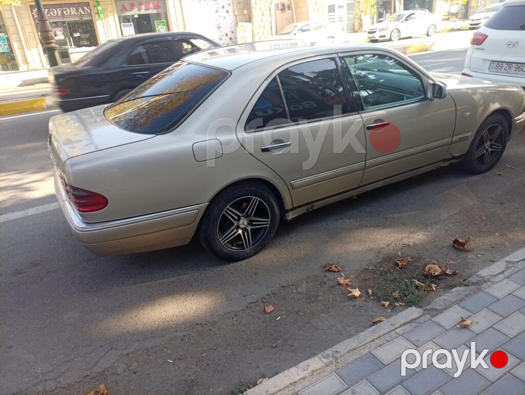 Mercedes-Benz E-Class W210 sedan Cekpott” ili 1998, 2,2 sd mator — Avtomobillər, Xırdalan (4)