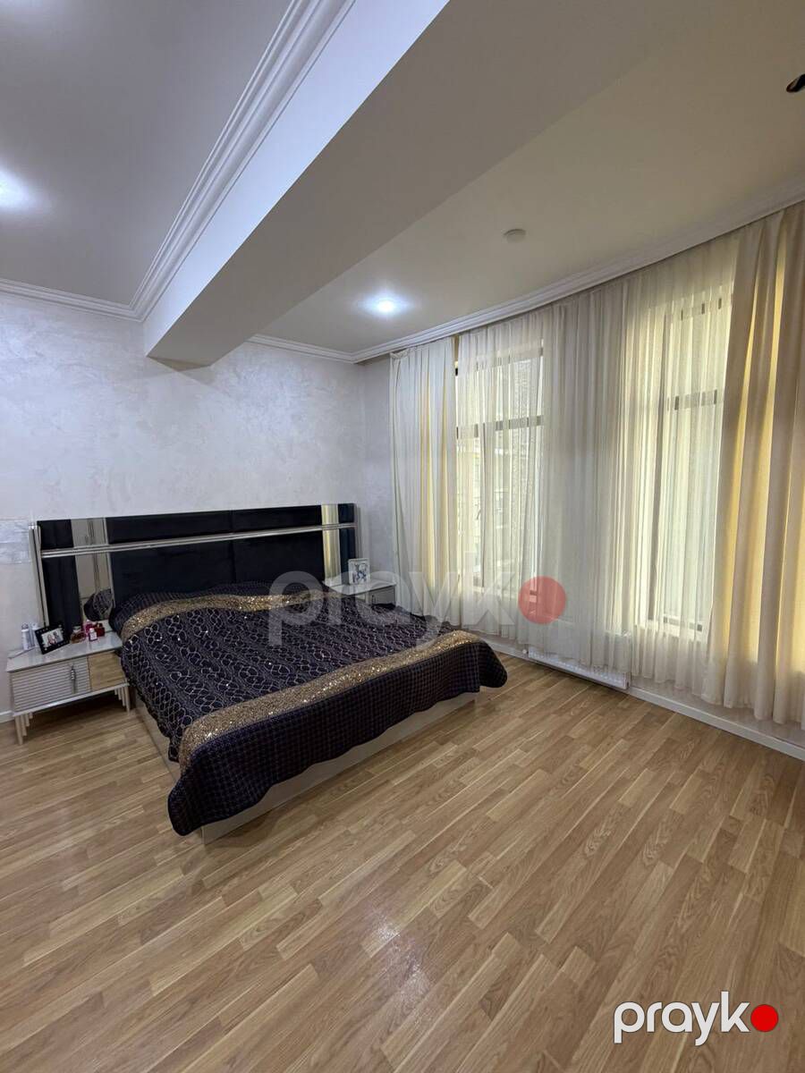 Satılır 4 otaqlı yeni tikili 160 m² — Mənzil, Bakı (9)