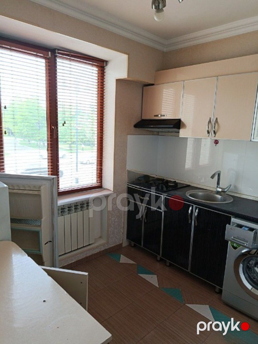 Satılır 1 otaqlı köhnə tikili 40 m² — Mənzil, Bakı (6)