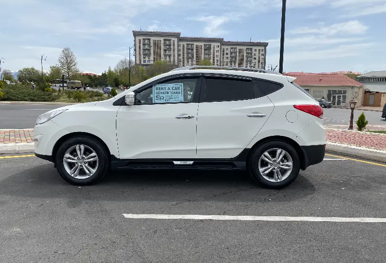 Hyundai ix35 2011 — gündəlik icarə — Minik avtomobili icarəsi, Naxçıvan (2)