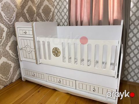 Aynur 4540 Usaq çarpayısı beşik) əla vəziyyətdə. Matrası yenidir — Bakı