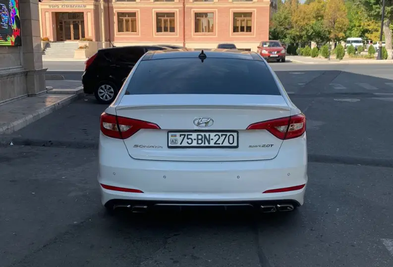 Hyundai Sonata 2014 — gündəlik icarə — Passenger Car Rental