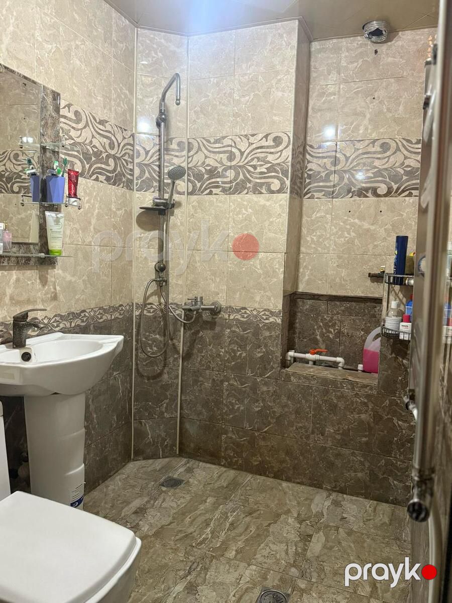 Satılır 2 otaqlı köhnə tikili 55 m² — Mənzil, Bakı (5)