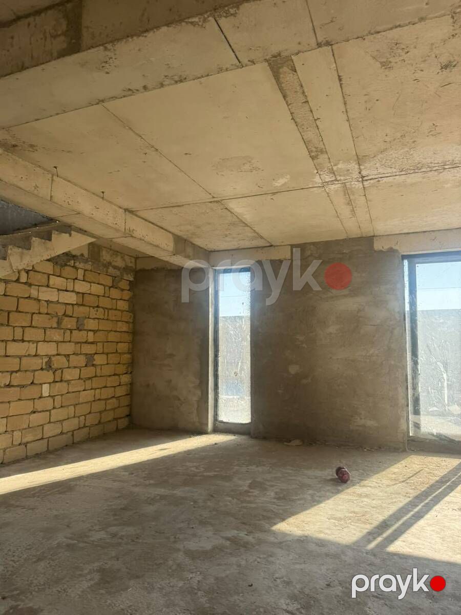 Satılır 5 otaqlı həyət evi/bağ evi 200 m² — Ev, villa, Bakı (10)