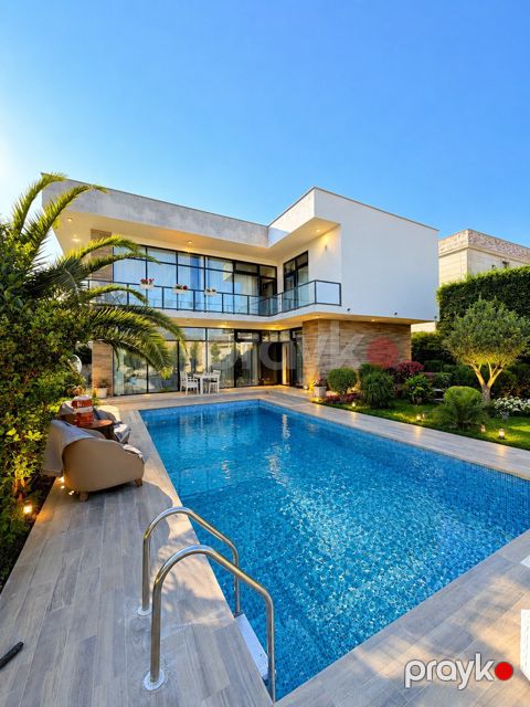 İcarəyə verilir 5 otaqlı həyət evi/bağ evi 360 m² — Bakı