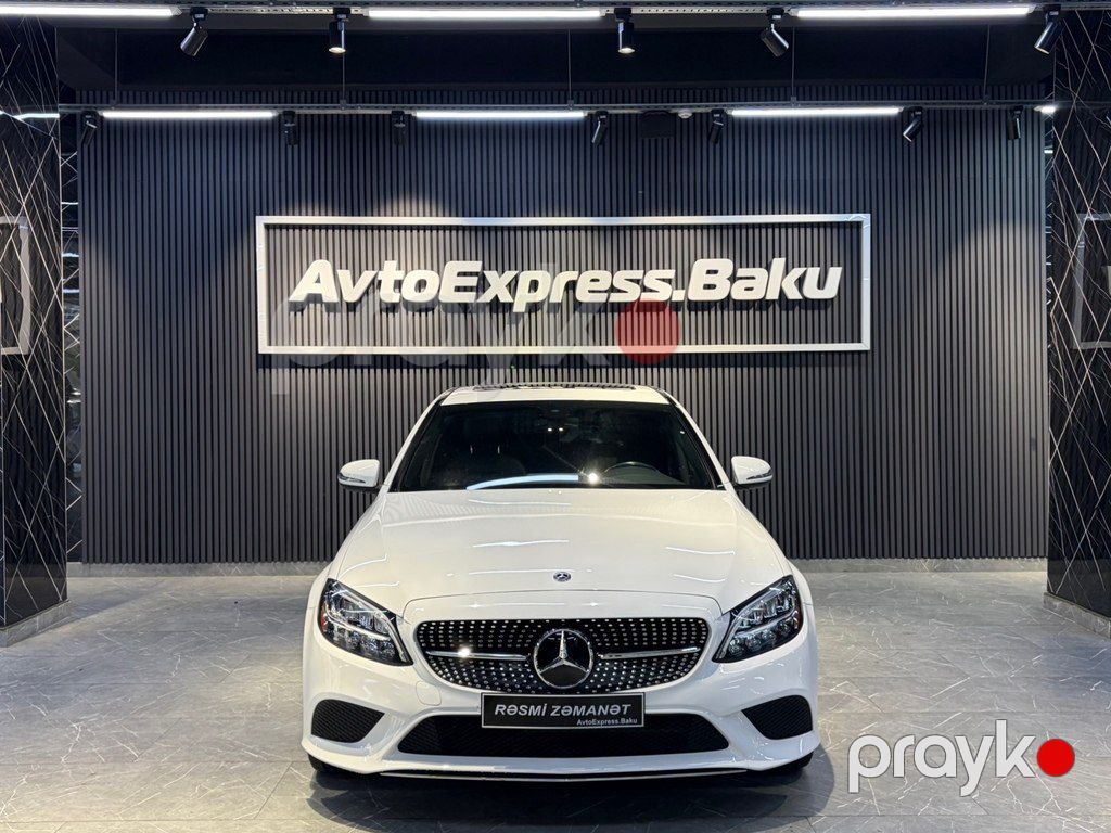 Mercedes C 300, 2.0 L, 2019 il, 172 000 km — Avtomobillər, Bakı (10)