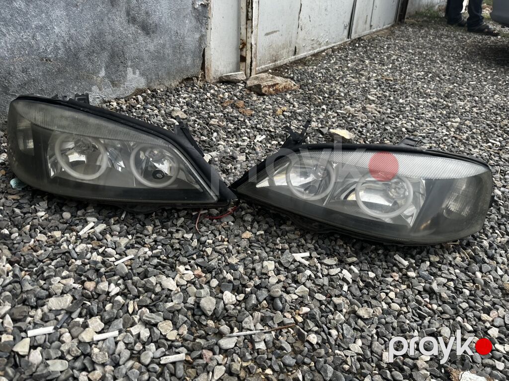 Məhsul: Avtomobil üçün ön faralar komplekti (sol + sağ) Təsvir: - İki — Avtomobil işığı, Bakı (2)