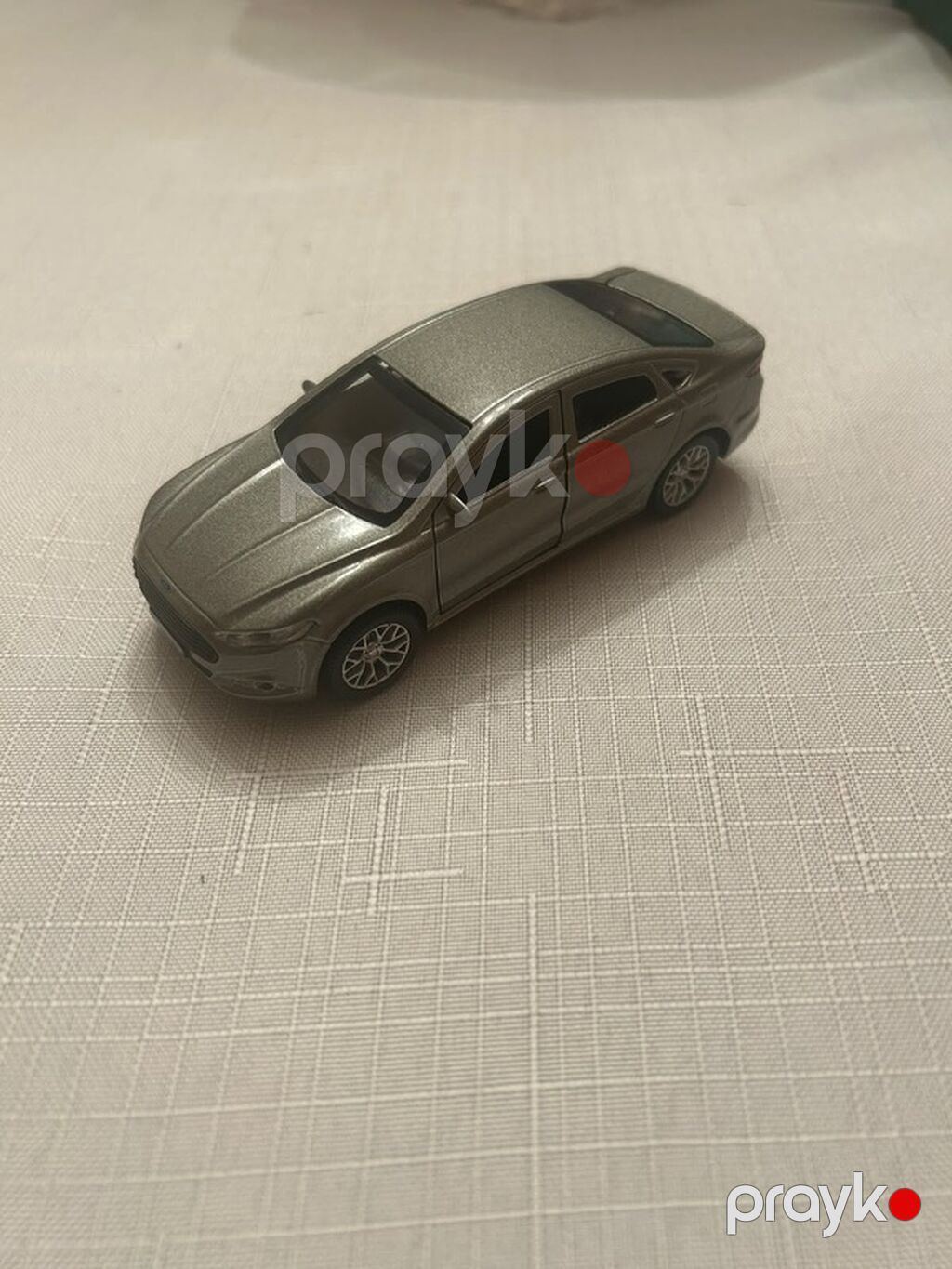 Metall oyuncaq avtomobil – sedan model - Korpus: döküm metal — Modellar, Bakı (8)