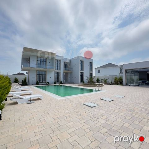 Satılır 5 otaqlı həyət evi/bağ evi 570 m² — Bakı