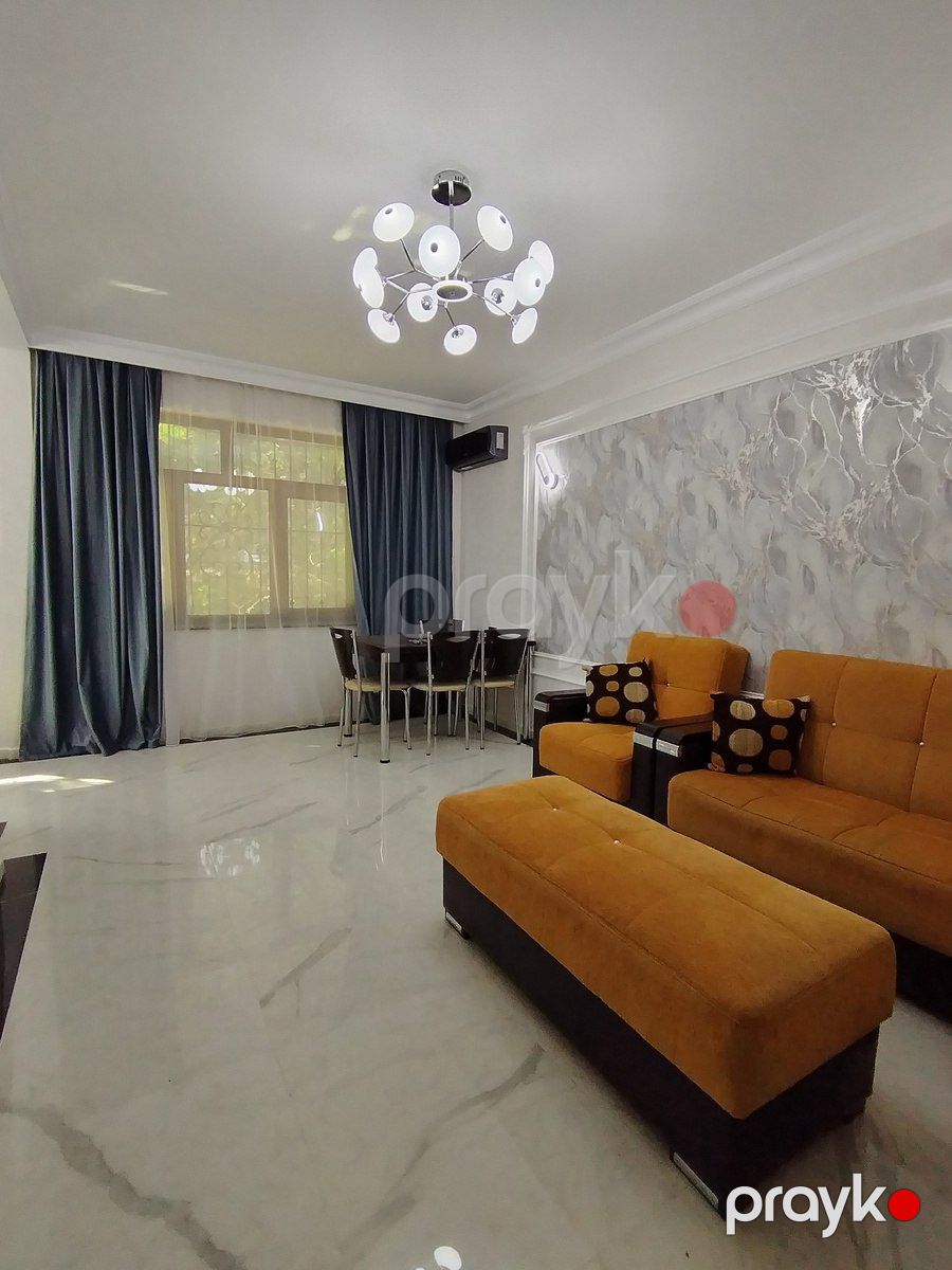 Satılır 2 otaqlı köhnə tikili 50 m² — Mənzil, Bakı (2)