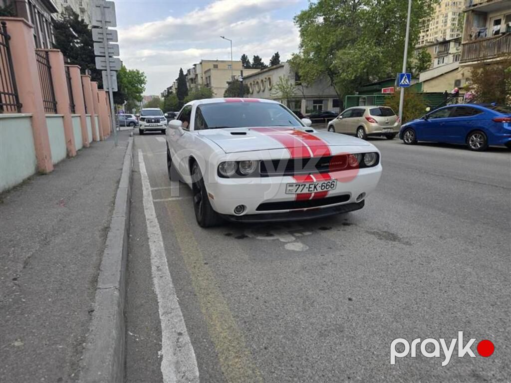 Dodge Challenger, 3.6 L, 2013 il, 135 000 km — Avtomobillər, Bakı (4)