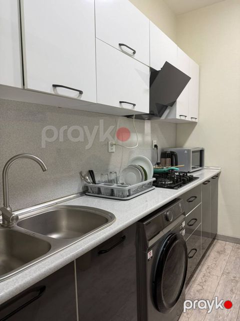 İcarəyə verilir 1 otaqlı yeni tikili 45 m² — Bakı