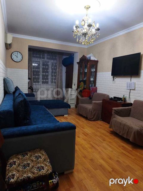 Satılır 2 otaqlı köhnə tikili 50 m² — Bakı