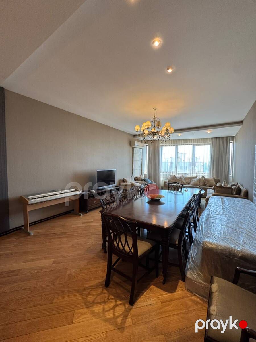 Satılır 4 otaqlı yeni tikili 215 m² — Mənzil, Bakı (3)
