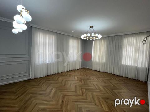 Satılır 4 otaqlı yeni tikili 162 m² — Bakı