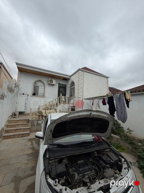 Həyət evi, Binəqədi qəs — Bakı