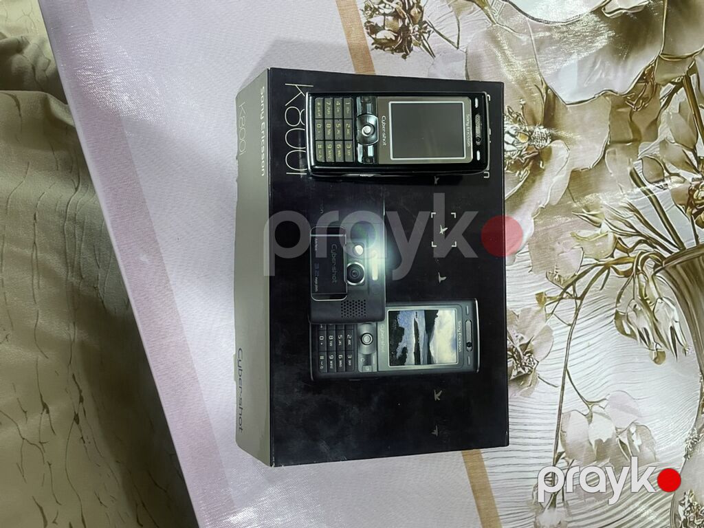 Sony 2 GB Memory Capacity, rəng - Qara, Düyməli — Smartfonlar, Bakı (8)
