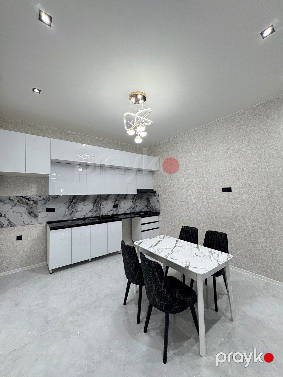 Satılır 4 otaqlı həyət evi/bağ evi 130 m² — Ev, villa, Bakı (7)