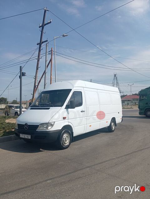 Yükdaşıma xidməti — Bakı