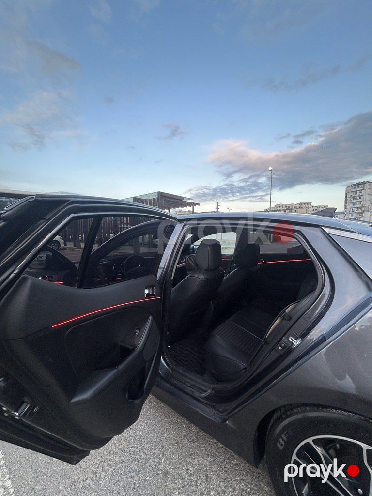 Kia K5, 2.0 L, 2010 il, 390 000 km — Avtomobillər, Bakı (11)