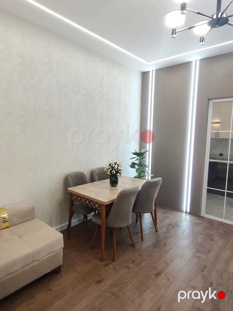 Satılır 2 otaqlı yeni tikili 70 m² — Mənzil, Bakı (2)