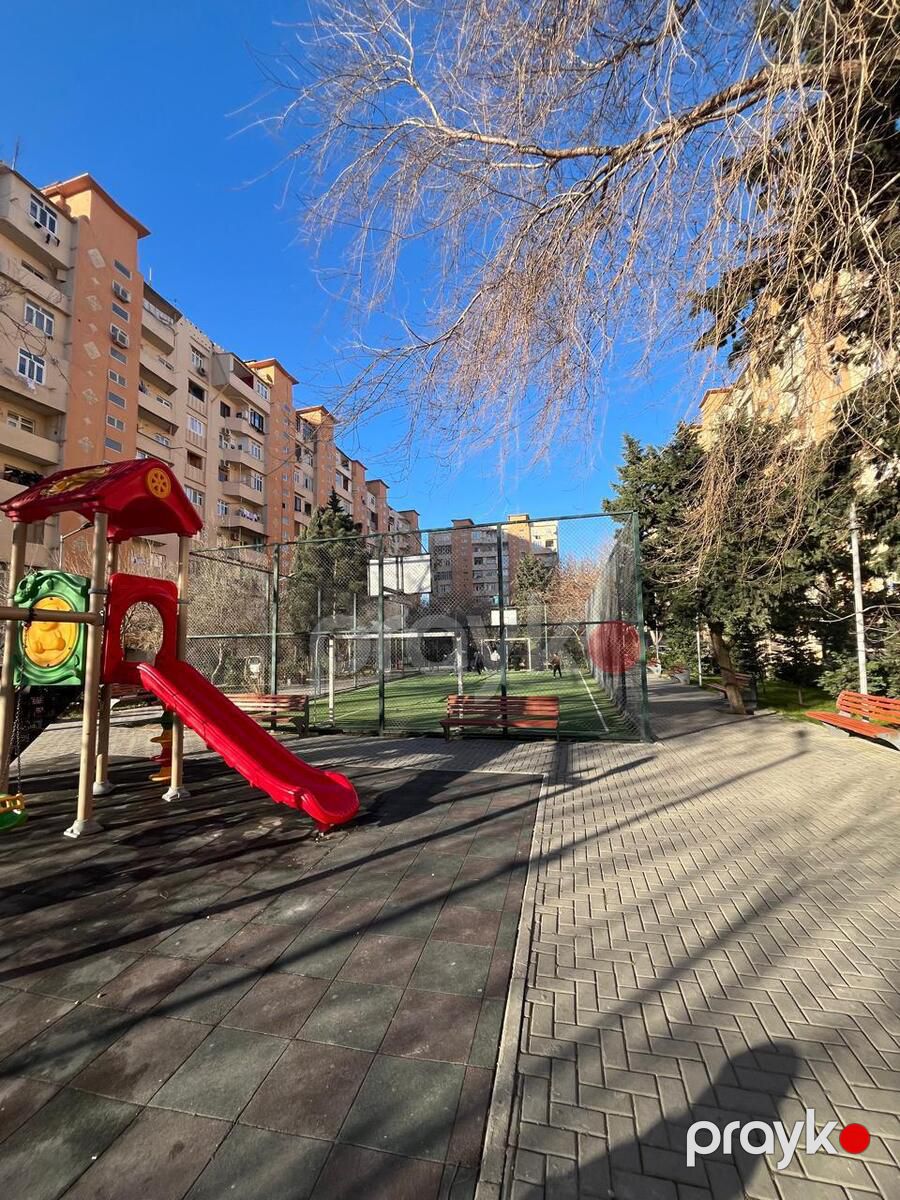 Satılır 2 otaqlı köhnə tikili 65 m² — Mənzil, Bakı (11)
