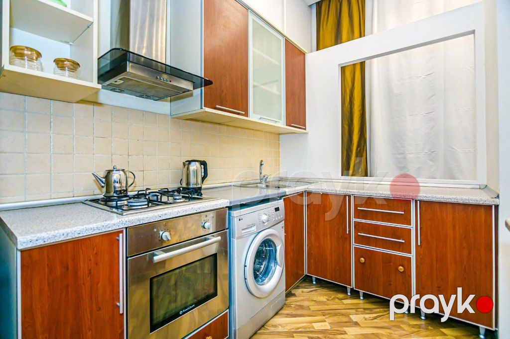 İcarəyə verilir 3 otaqlı köhnə tikili 117 m² — Mənzil, Bakı (12)