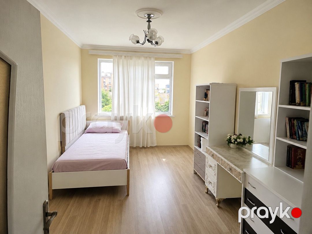 Satılır 4 otaqlı köhnə tikili 103 m² — Mənzil, Bakı (4)