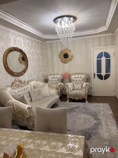 Satılır 3 otaqlı köhnə tikili 75 m² — Bakı
