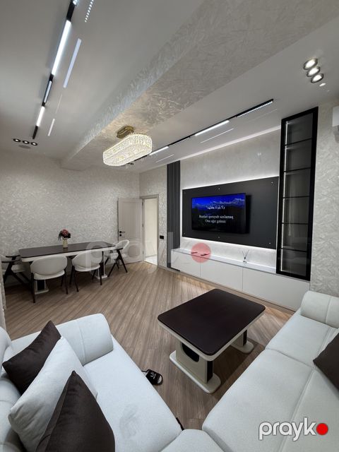 Satılır 3 otaqlı yeni tikili 93 m² — Bakı