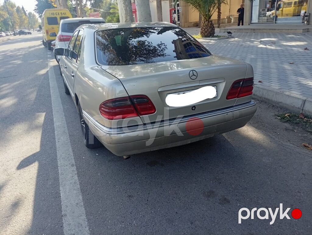 Mercedes-Benz E-Class W210 sedan Cekpott” ili 1998, 2,2 sd mator — Avtomobillər, Xırdalan (2)