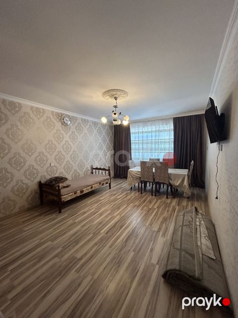 Satılır 2 otaqlı köhnə tikili 50 m² — Bakı