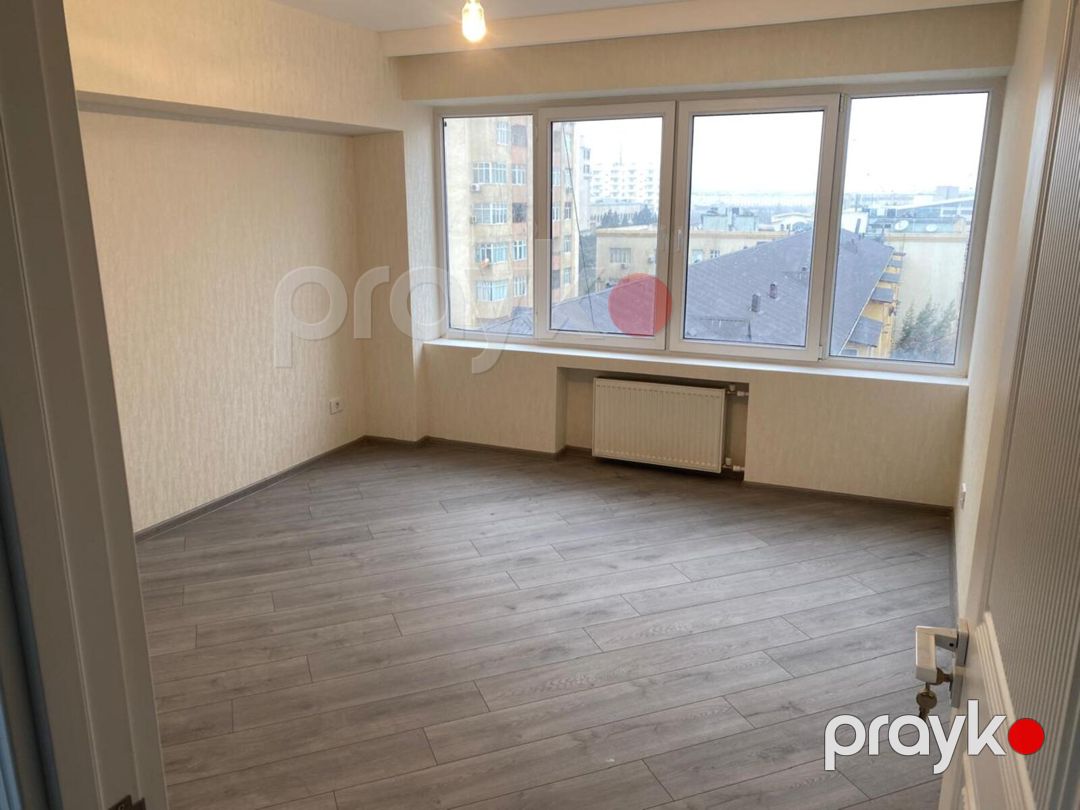 Satılır 2 otaqlı köhnə tikili 70 m² — Mənzil, Bakı (2)