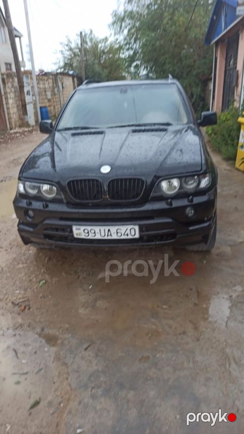 BMW X5: 4.4 l 2001 il Sedan — Bakı