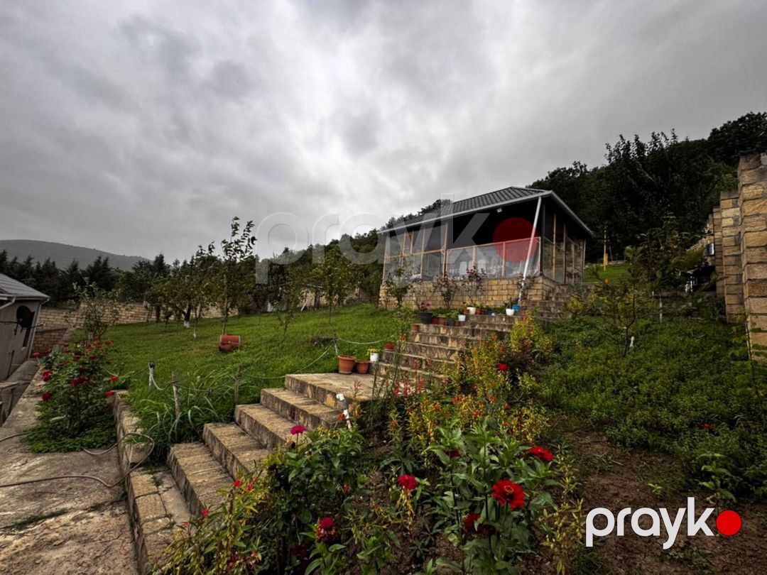 Satılır 4 otaqlı həyət evi/bağ evi 220 m² — Ev, villa, Quba (8)