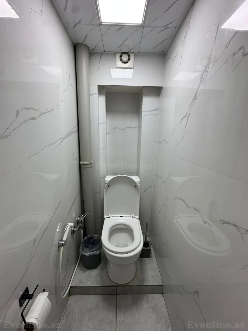 Satılır 4 otaqlı Mənzil Köhnə tikili 100 m² Bakı, Sabunçu r., Bakıxanov — Mənzil, Bakı (8)
