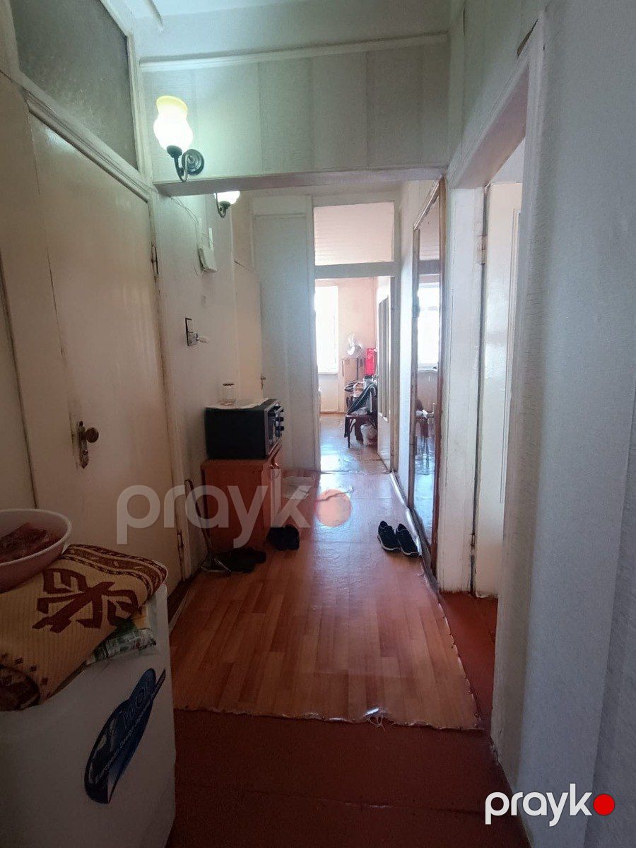 Satılır 2 otaqlı köhnə tikili 65 m² — Mənzil, Bakı (8)